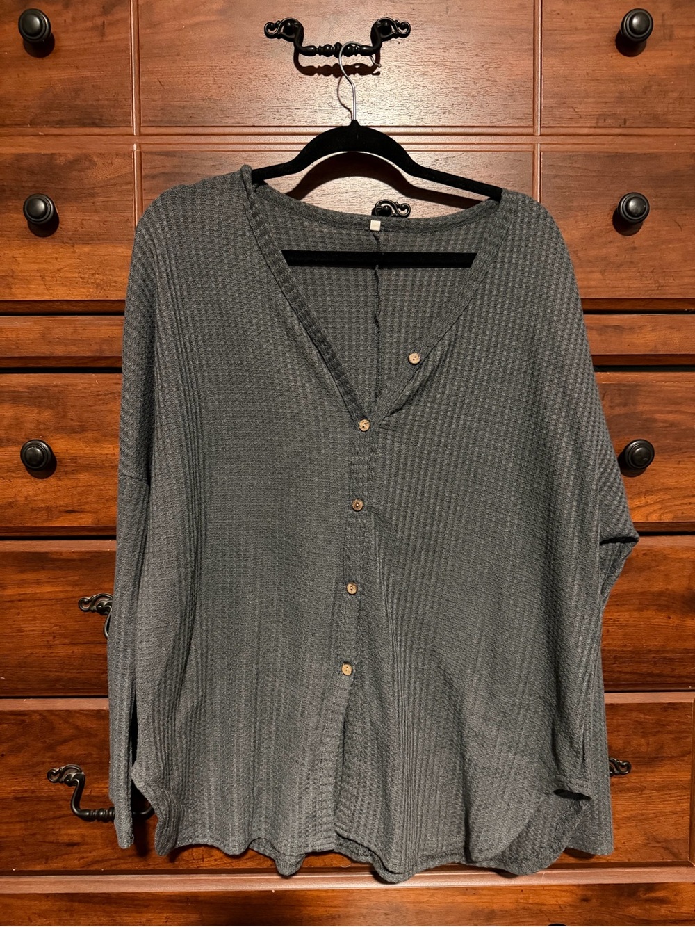 Women's Waffle Knit Button-Front Cardigan - Gray